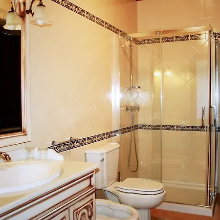 Отель Quinta De Santa Comba 3*