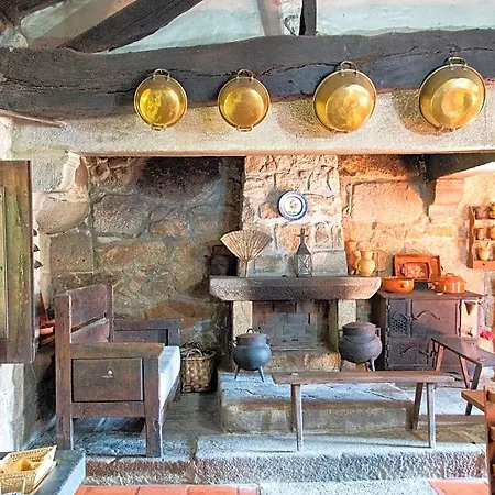 Szálloda Quinta De Santa Comba 3*