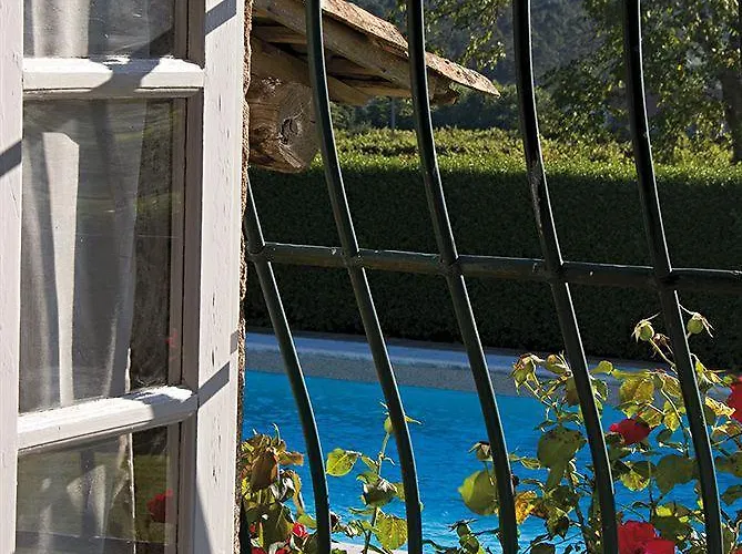 Quinta De Santa Comba 3*